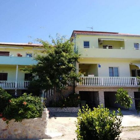 Apartments Miocic Ražanac Kültér fotó