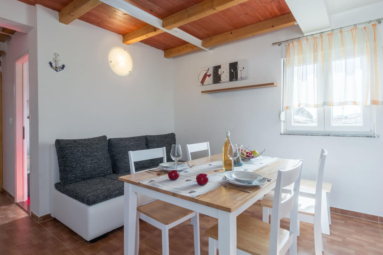 Apartments Miocic Ražanac Kültér fotó
