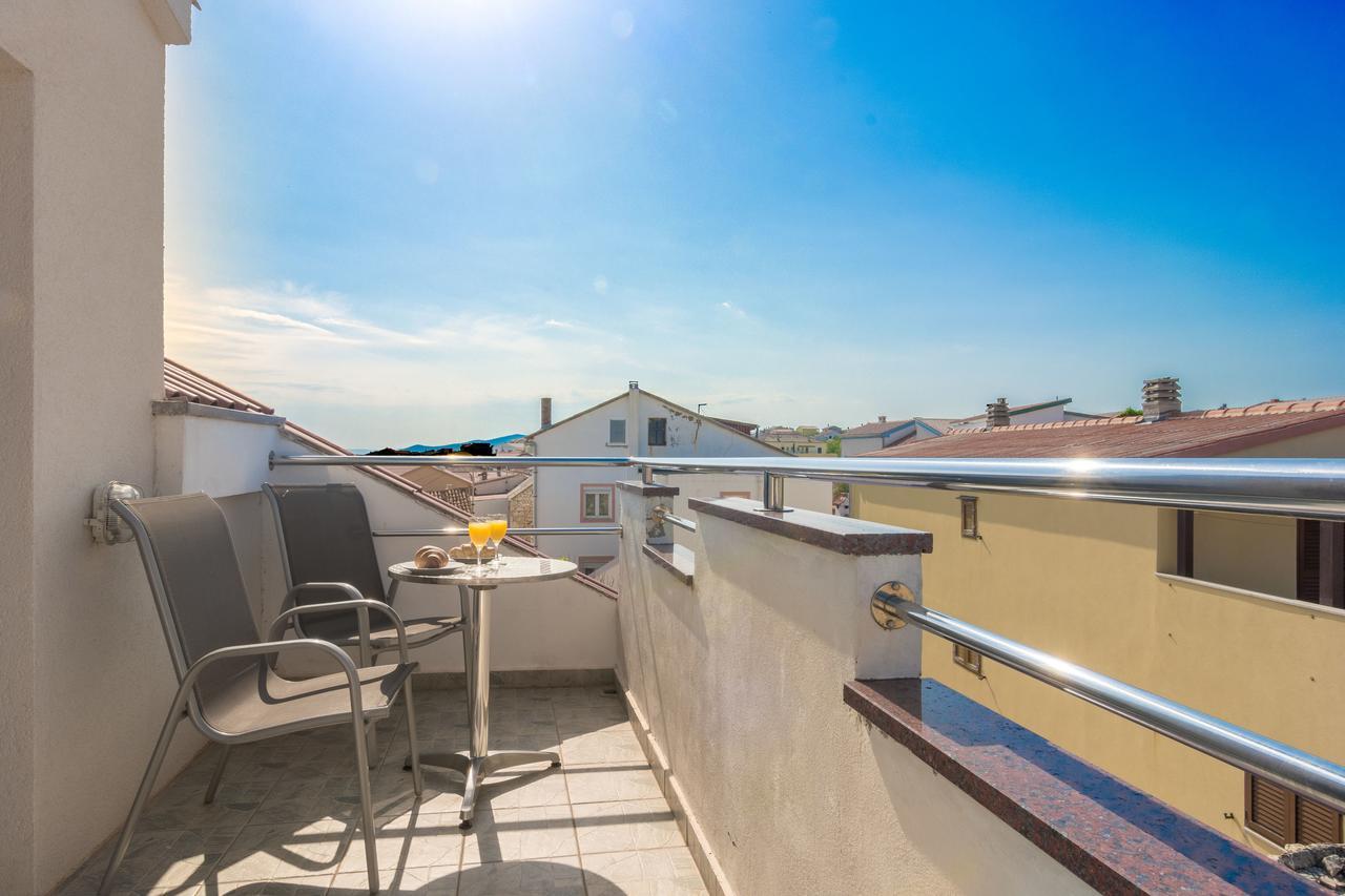 Apartments Miocic Ražanac Kültér fotó